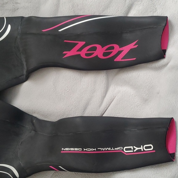 NEW Zoot Womans W Z Force 1.0 SL Triathlon Wetsuit Sleeveless Black/Beet… - Picture 5 of 16